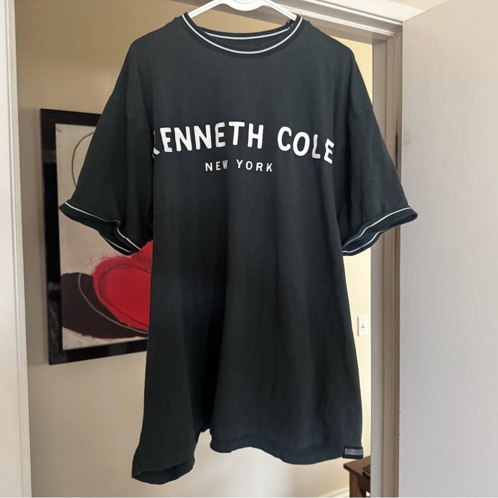 Kenneth Cole Men's Dark Gray T-Shirt